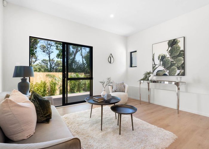  at 112D Eversleigh Road, Belmont, North Shore City, Auckland