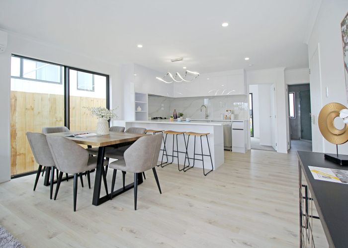 at 20F Hill Road, Papatoetoe, Manukau City, Auckland