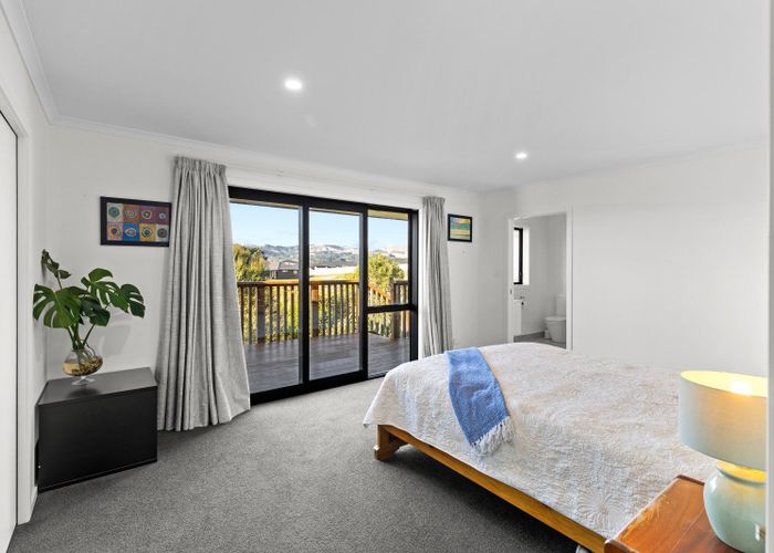  at 9 Gibraltar Way, Fitzherbert, Palmerston North, Manawatu / Whanganui