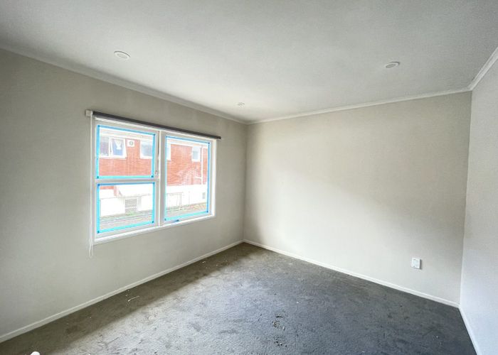  at 2/103 Landscape Road, Mount Eden, Auckland City, Auckland