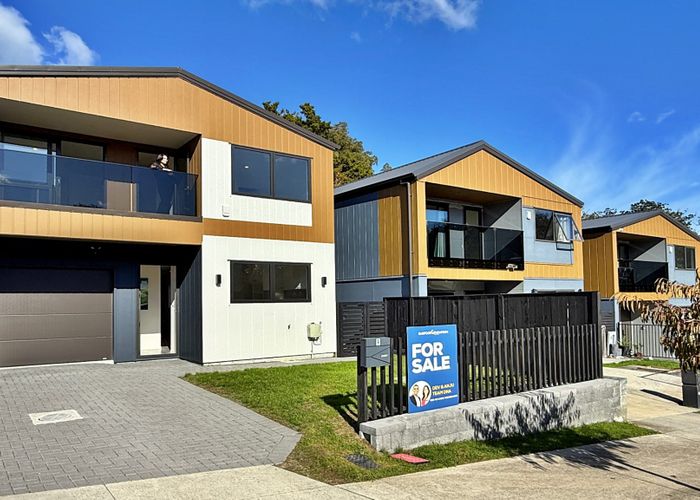  at 9 Pumau Place, Flat Bush, Auckland