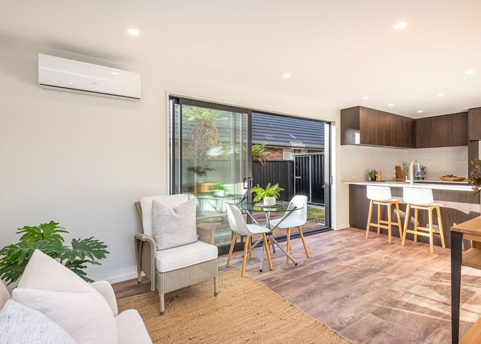  at 4/77 Deans Avenue, Riccarton, Christchurch