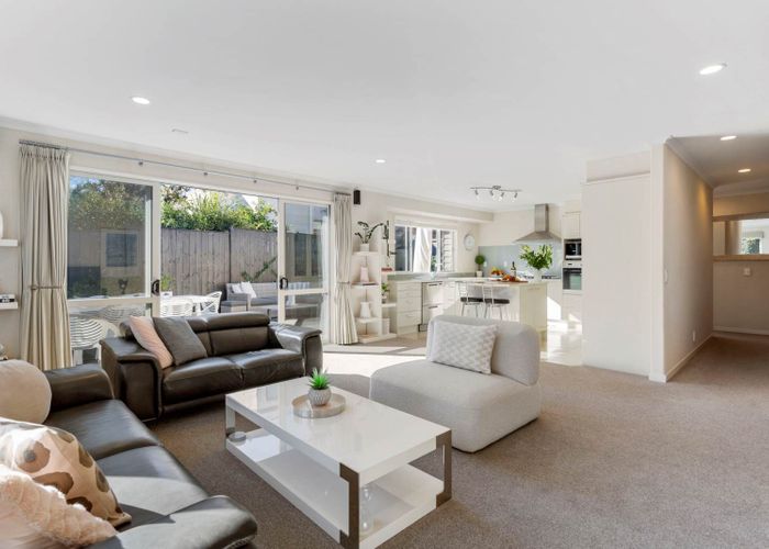  at 42 Coachman Drive, Flat Bush, Manukau City, Auckland