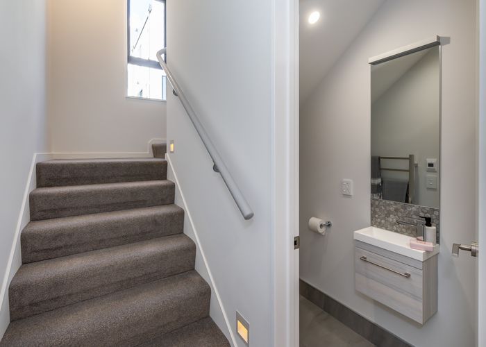  at 2/191 Cashel Street, Christchurch Central, Christchurch