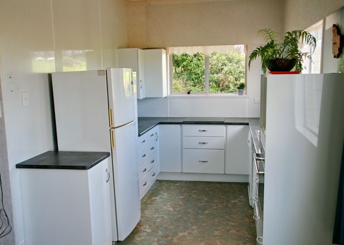  at 131 Tiromoana Road, Maata, Eltham