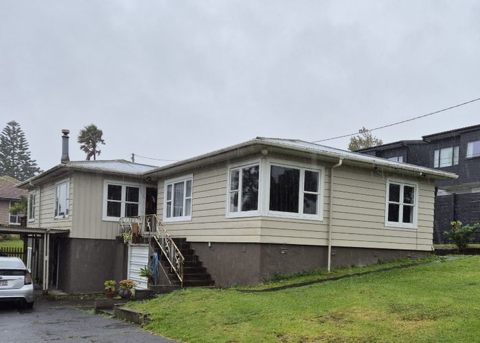  at 20 Endeavour Street, Blockhouse Bay, Auckland