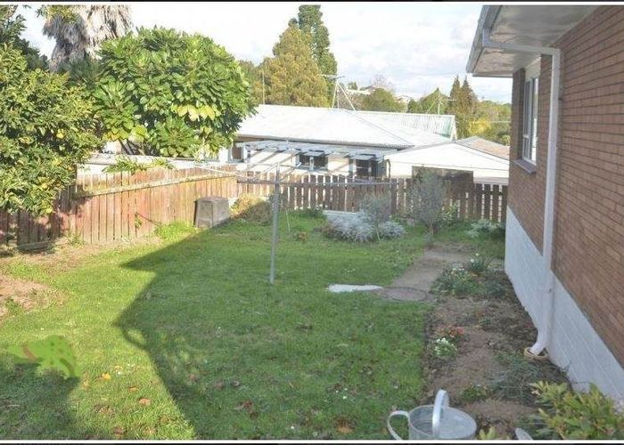  at 25B Cedar Grove, Matua, Tauranga