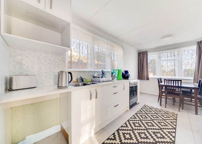  at 69 Tennessee Avenue, Mangere East, Manukau City, Auckland