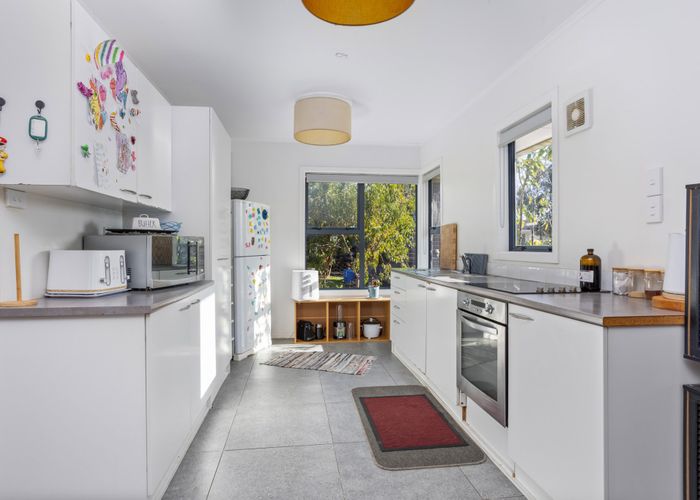  at 62 Tennessee Avenue, Mangere East, Manukau City, Auckland