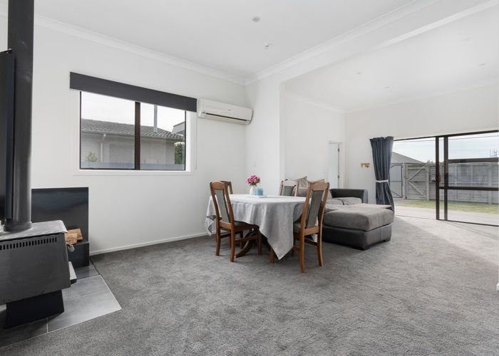  at 22 Seymour Street, Hornby, Christchurch City, Canterbury