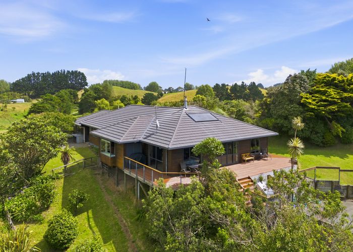  at 84 Derham Road, Te Horo, Kapiti Coast, Wellington