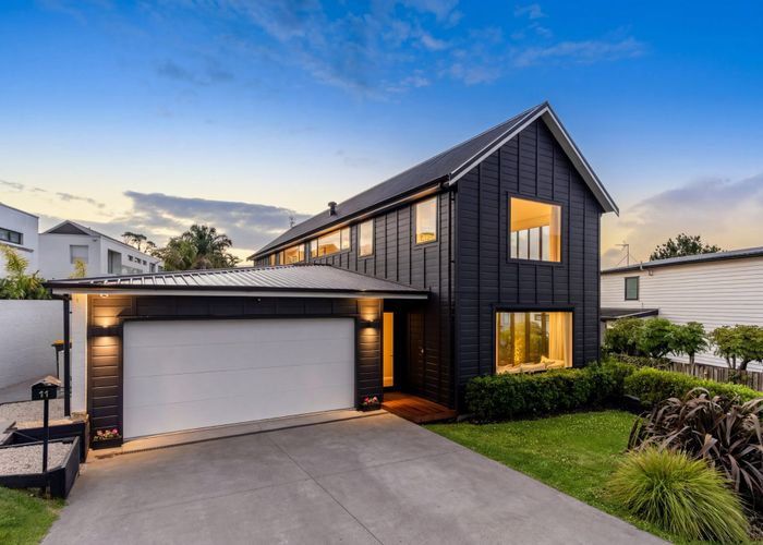  at 11 Sharon Road, Waiake, North Shore City, Auckland