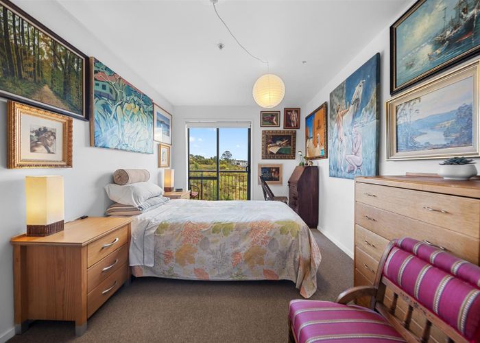  at 4E/17 Crown Lynn Place, New Lynn, Waitakere City, Auckland
