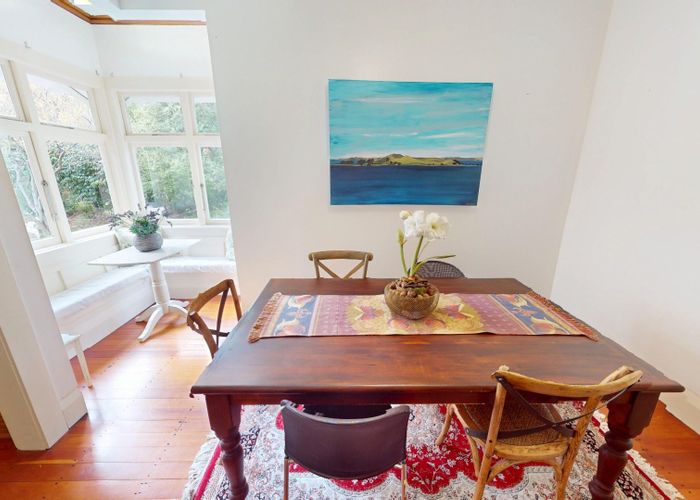  at 9 Kent Road, Saint Johns Hill, Whanganui, Manawatu / Whanganui
