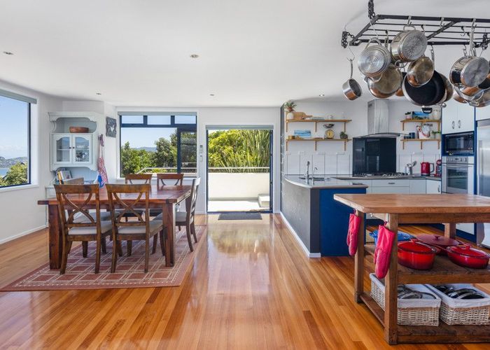  at 10 Inverell Way, Seatoun, Wellington