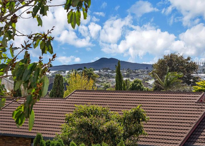  at 2/194 Bucklands Beach Road, Bucklands Beach, Manukau City, Auckland