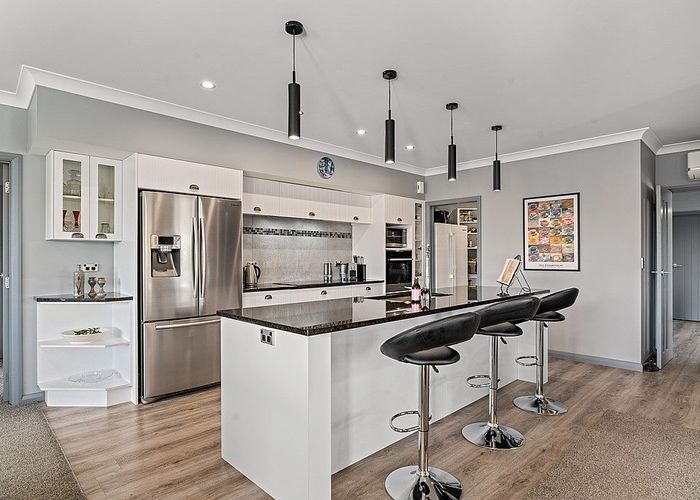  at 65 Perriam Place, Mount Pisa