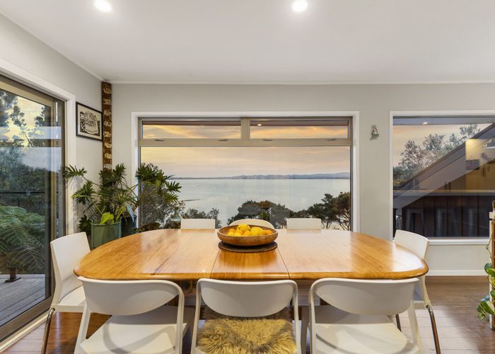  at 106B Island Bay Road, Beach Haven, North Shore City, Auckland