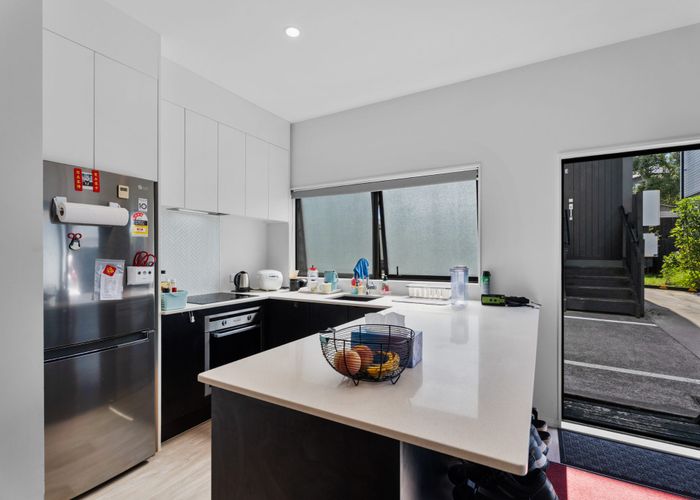  at 6/24 Andrew Road, Howick, Manukau City, Auckland