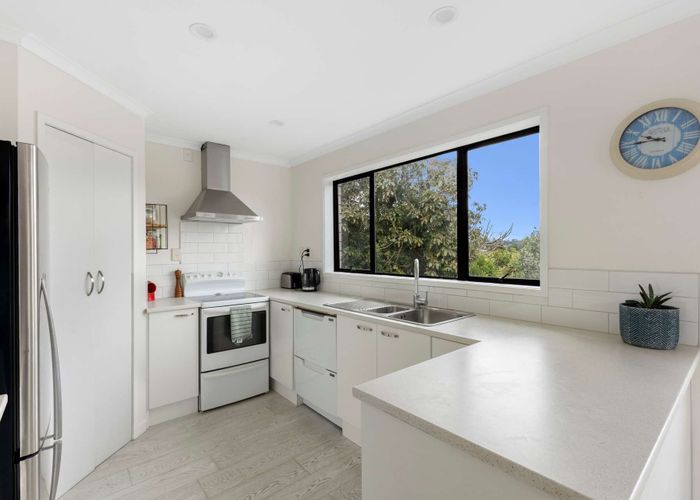  at 12 Ash Place, Whalers Gate, New Plymouth