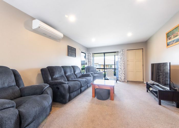  at 38/197 Royal Road, Massey, Waitakere City, Auckland