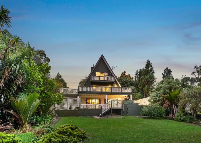  at 4 Puketaha Road, Swanson, Auckland