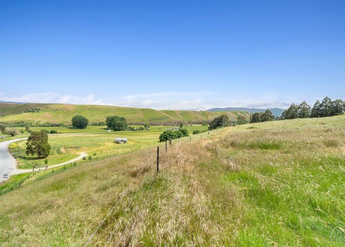  at Cnr Ruffell and Ardgour Valley Roads, Tarras, Central Otago, Otago