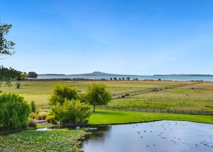  at 42 Porterfield Road, Whitford, Manukau City, Auckland