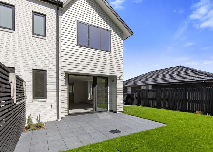  at 29 Turtleback Avenue, Whitby, Porirua