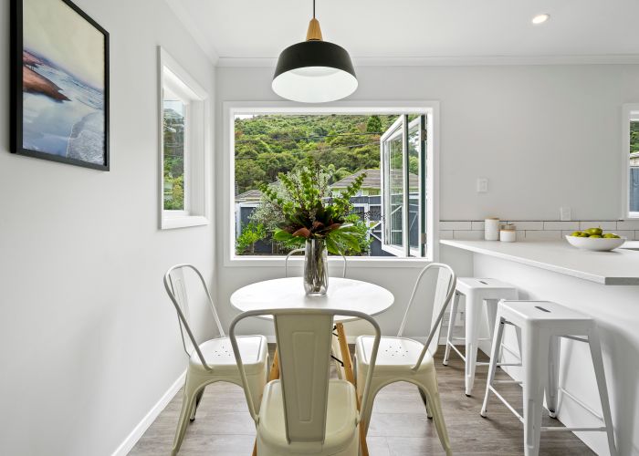  at 32 Sunny Grove, Wainuiomata, Lower Hutt