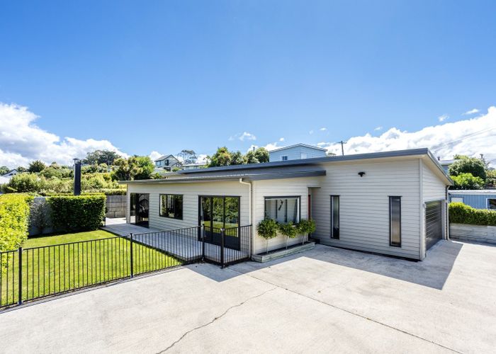  at 32a Bath Street, Brighton, Dunedin, Otago