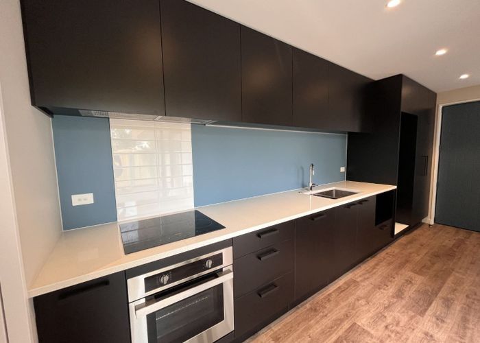  at 4/10 Hurley Street, Christchurch Central, Christchurch