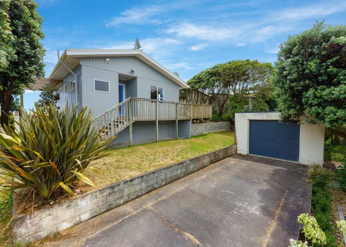  at 22 Marine Parade, Otaki Beach, Otaki
