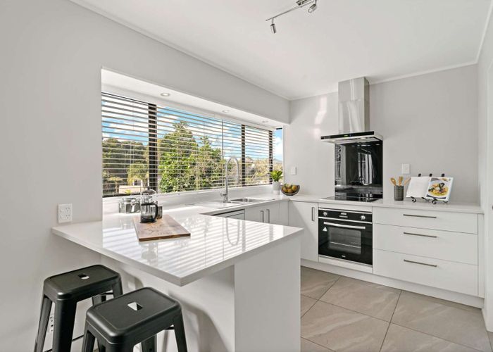  at 6/60A Lynden  Avenue, Northcote, North Shore City, Auckland
