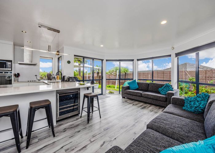  at 28 Earnslaw Crescent, Flat Bush, Manukau City, Auckland