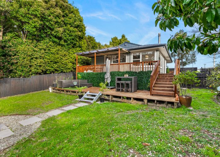  at 609 Swanson Road, Swanson, Waitakere City, Auckland