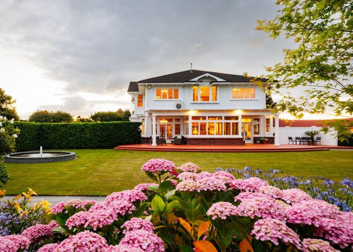  at 4 Sierra Court, Roslyn, Palmerston North, Manawatu / Whanganui