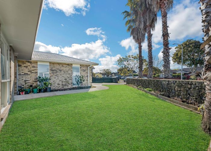  at 5 Midvale Place, Burswood, Manukau City, Auckland