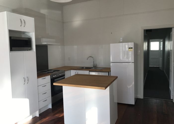  at 2/56 Elizabeth St, Mount Victoria, Wellington, Wellington