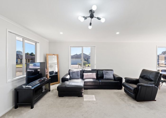 at 4 Captain Mitchell Drive, Opaheke, Papakura