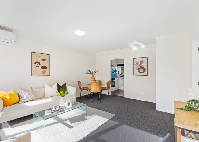 at 3/7 Newhaven Terrace, Mairangi Bay, Auckland