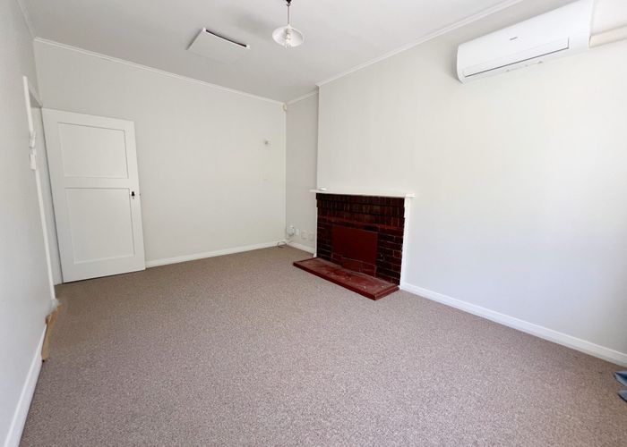  at 460 Mount Albert Road, Mount Roskill, Auckland City, Auckland