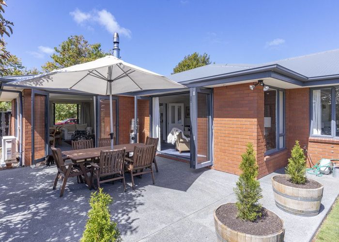  at 21 Riverwood Boulevard, Redwood, Christchurch