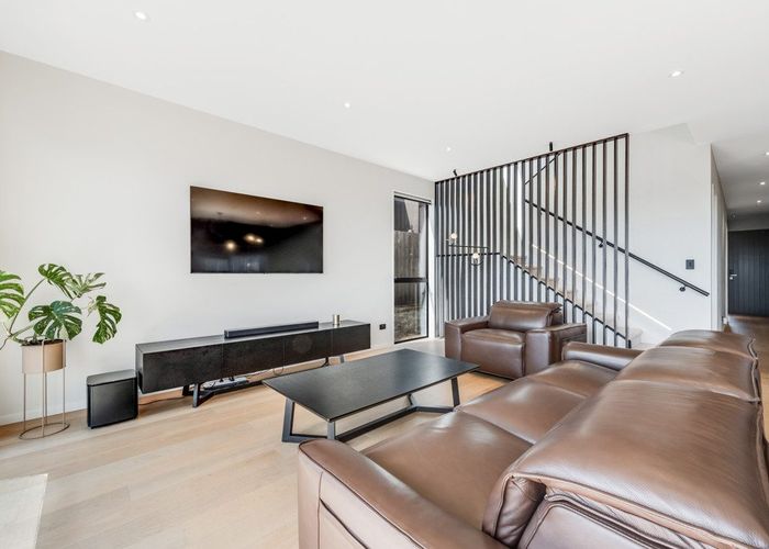  at 55 Michael Bosher Way, Flat Bush, Auckland