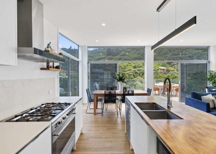  at 221 Houghton Bay Road, Houghton Bay, Wellington