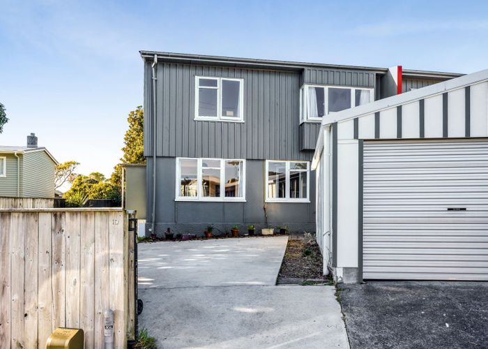  at 10 Cook Street, Marfell, New Plymouth