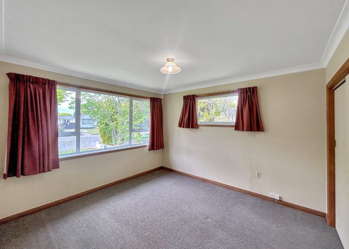  at 52 Birmingham Street, Takaro, Palmerston North, Manawatu / Whanganui