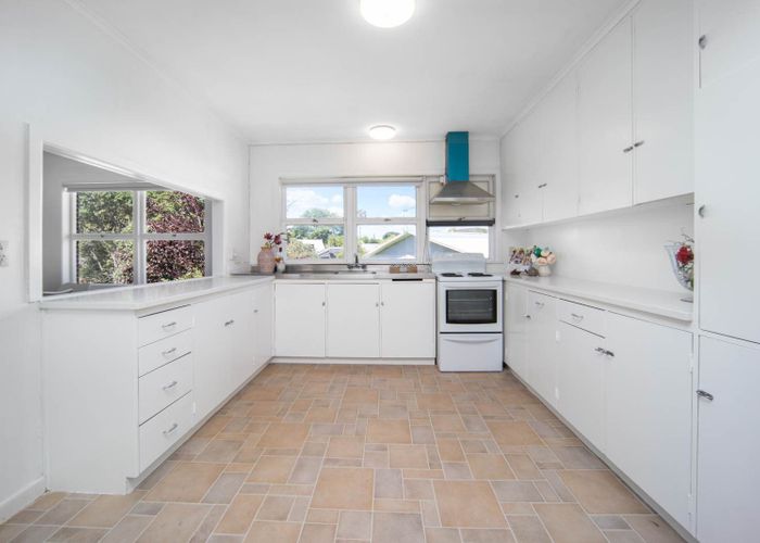  at 34 Kohekohe Street, New Lynn, Waitakere City, Auckland