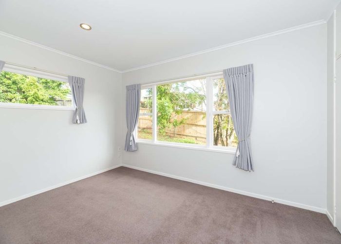 at 41 Canberra Avenue, Lynfield, Auckland