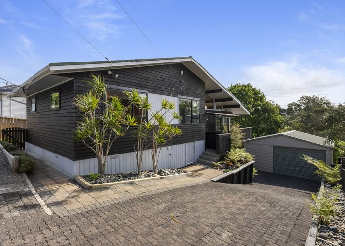  at 133 Forest Hill Road, Henderson, Auckland